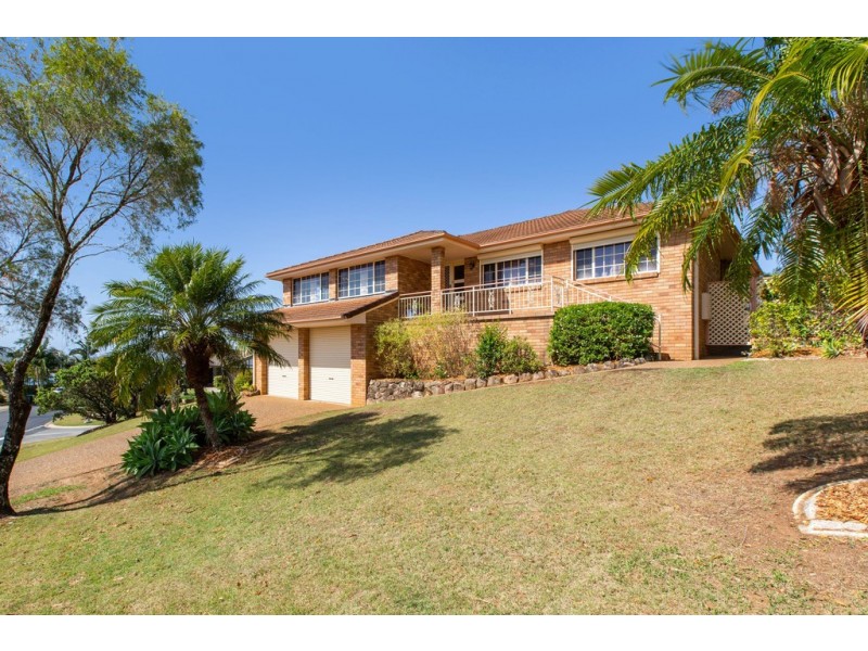 8 Tralee Drive, Banora Point NSW 2486