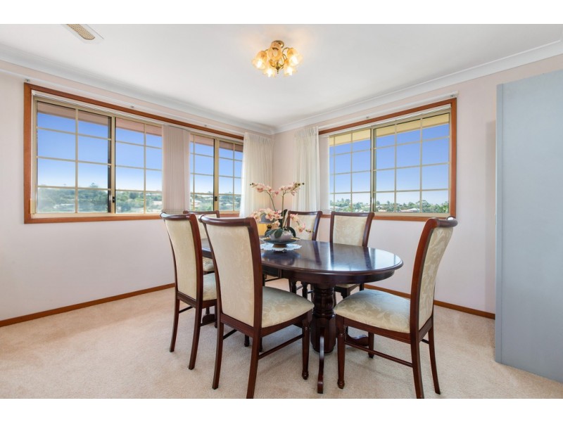 8 Tralee Drive, Banora Point NSW 2486