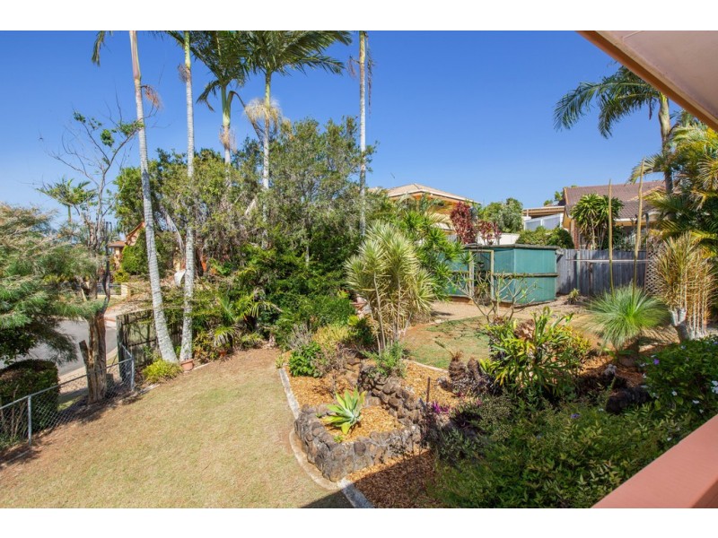 8 Tralee Drive, Banora Point NSW 2486