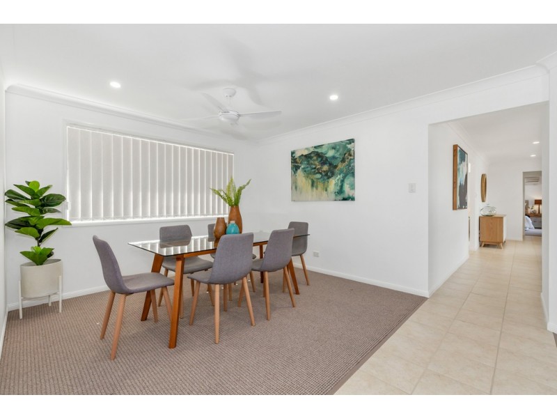 92 Avondale Drive, Banora Point NSW 2486