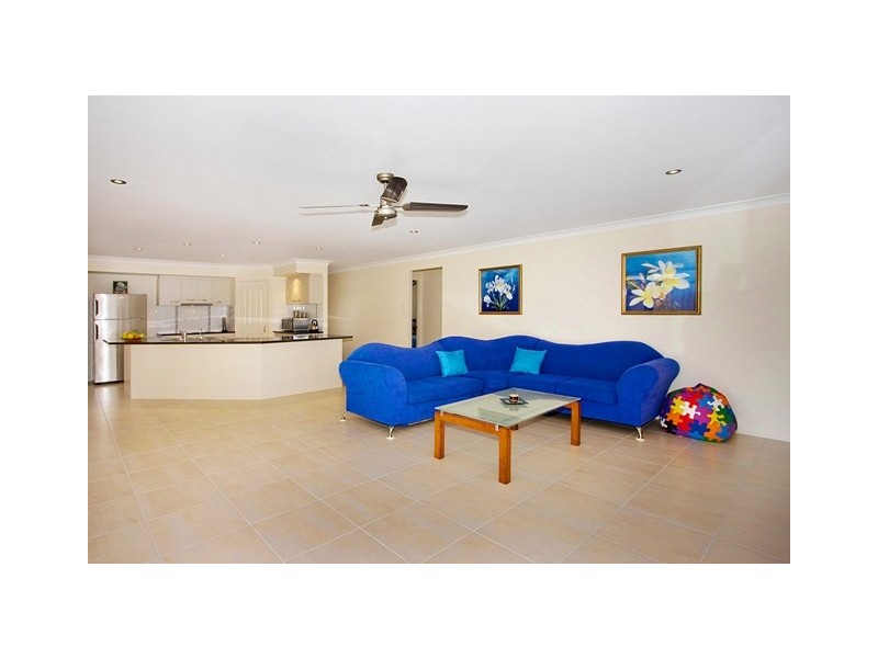 16 Westwood Street, Banora Point NSW 2486