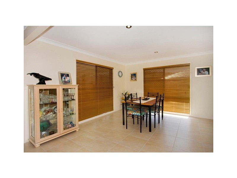 16 Westwood Street, Banora Point NSW 2486