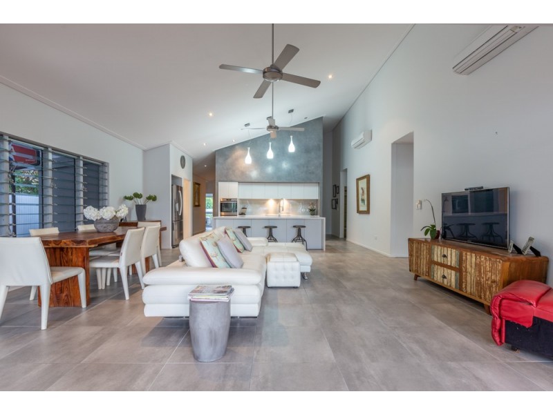 23 Brindabella Quay, Trinity Park QLD 4879