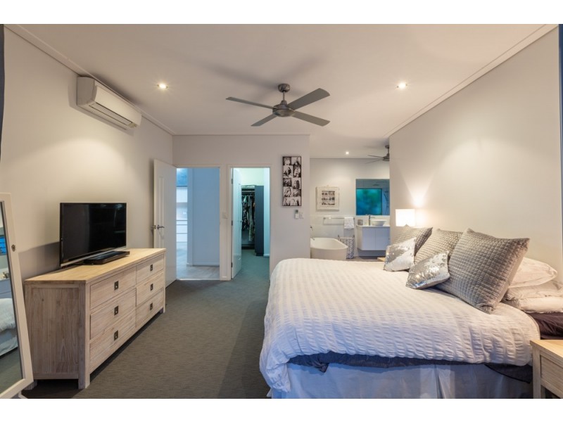 23 Brindabella Quay, Trinity Park QLD 4879
