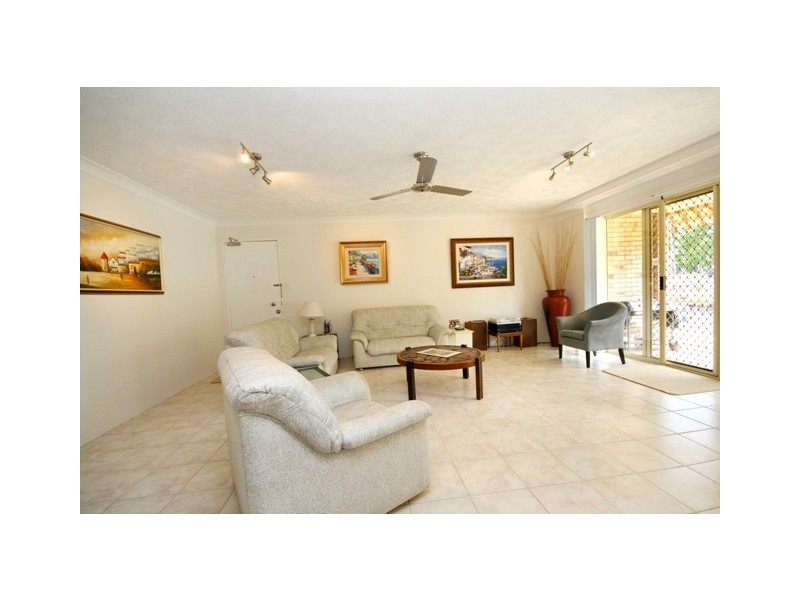 1 / 4 Botany Cres, Tweed Heads NSW 2485