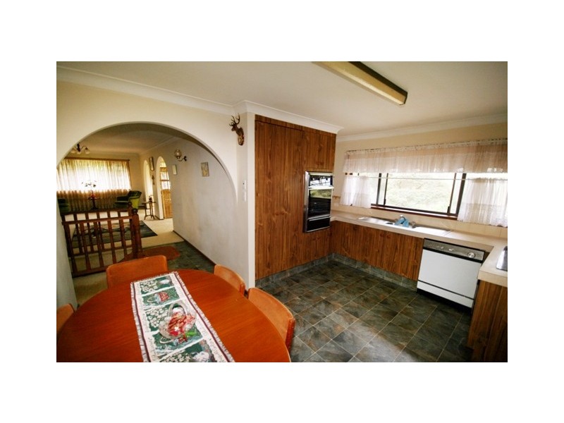 521 Round Mountain Rd, Round Mountain NSW 2484