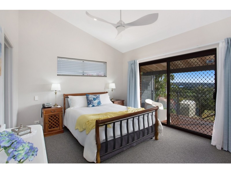 8 Parkes Lane, Terranora NSW 2486