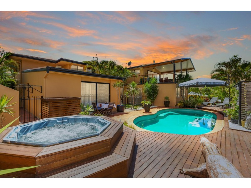 38B Walter Crescent, Banora Point NSW 2486