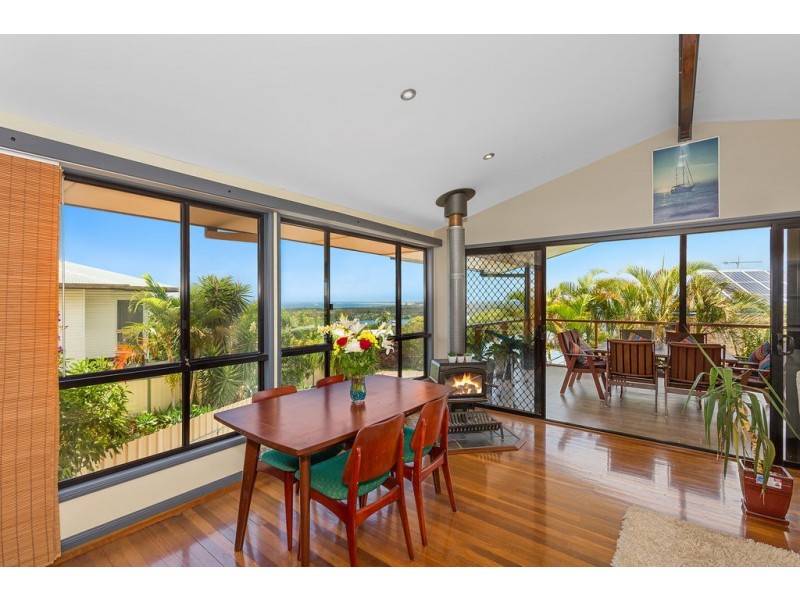 38B Walter Crescent, Banora Point NSW 2486