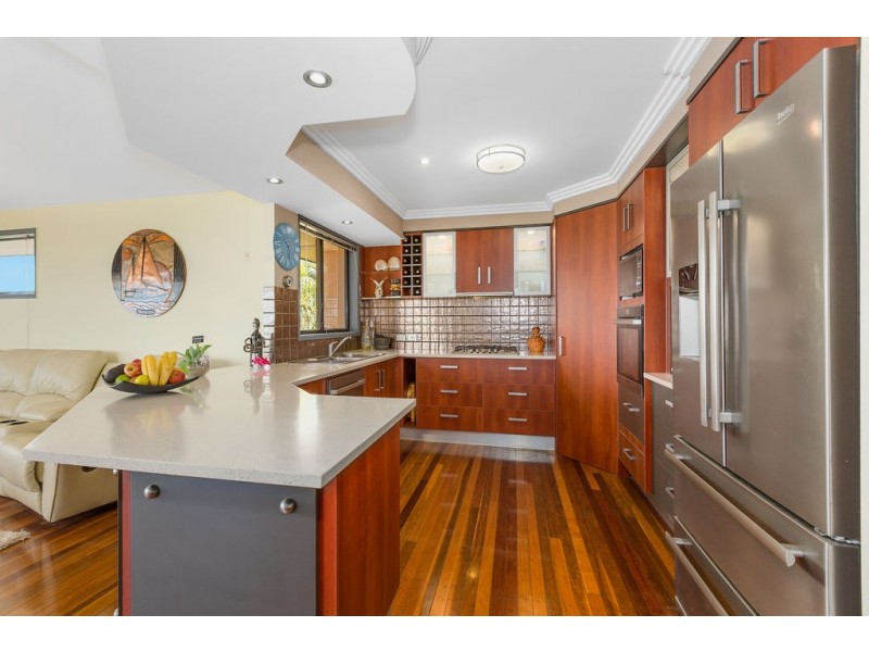 38B Walter Crescent, Banora Point NSW 2486