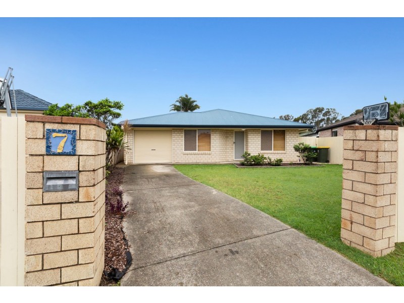 7 Cook Crescent, Tweed Heads South NSW 2486