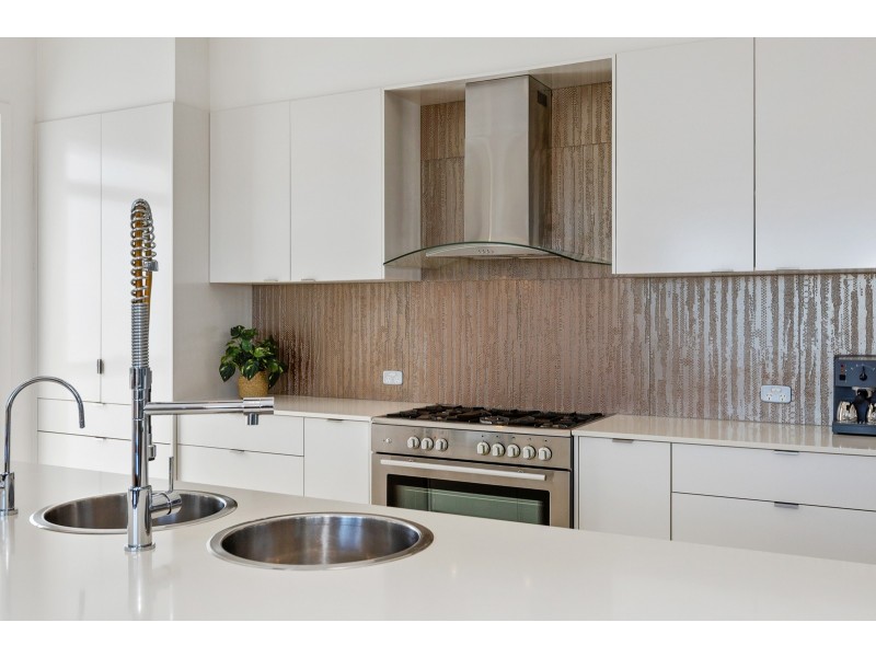 44A Lochlomond Drive, Banora Point NSW 2486