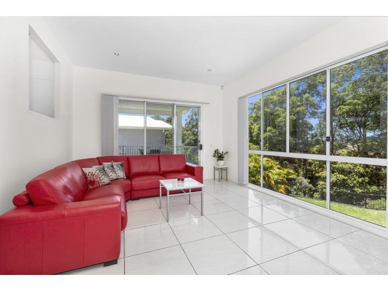 11 Westwood Street, Banora Point NSW 2486