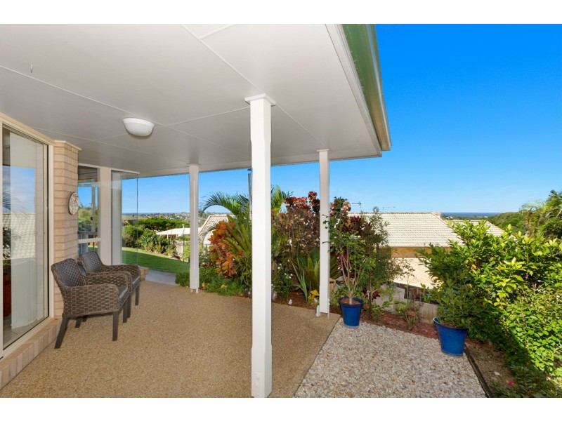 6 Kerry Court, Banora Point NSW 2486
