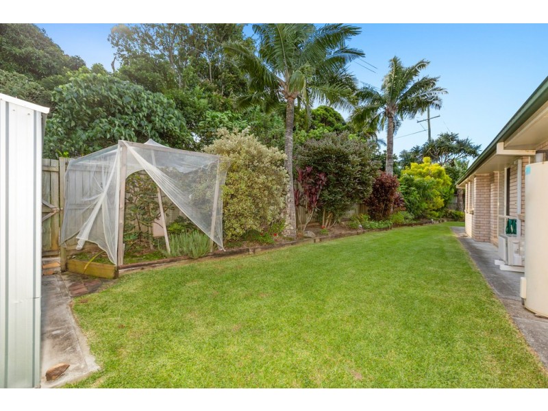 6 Kerry Court, Banora Point NSW 2486
