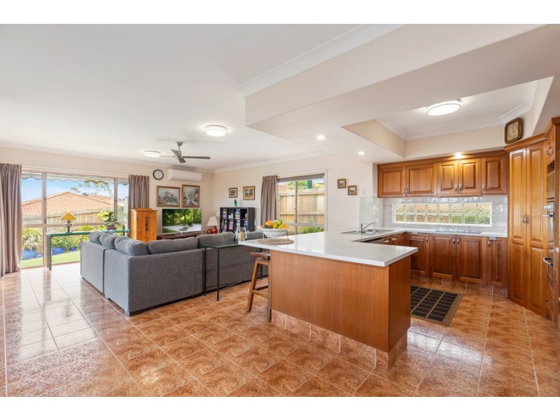 16 Champagne Drive, Tweed Heads South NSW 2486