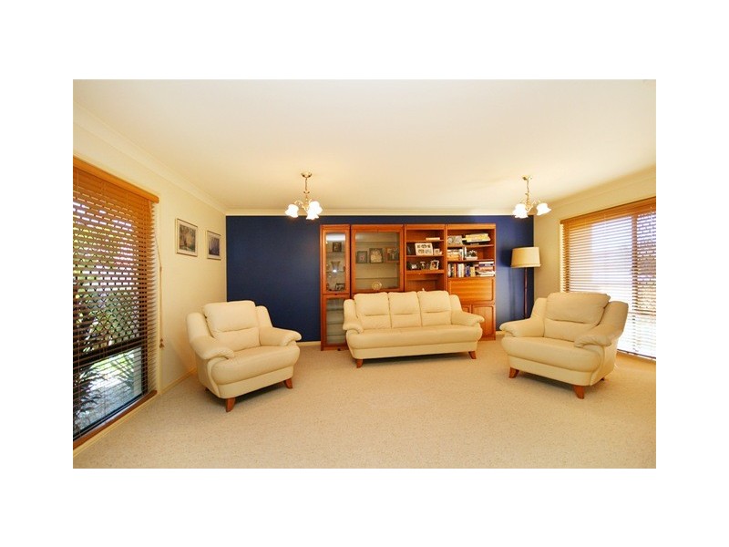 16  Grassmere Court, Banora Point NSW 2486