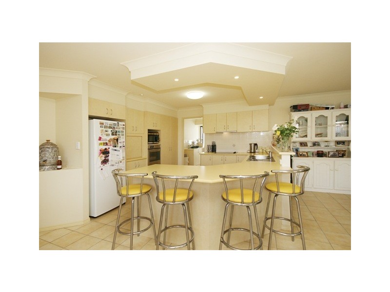 16  Grassmere Court, Banora Point NSW 2486