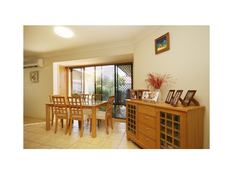 16  Grassmere Court, Banora Point NSW 2486