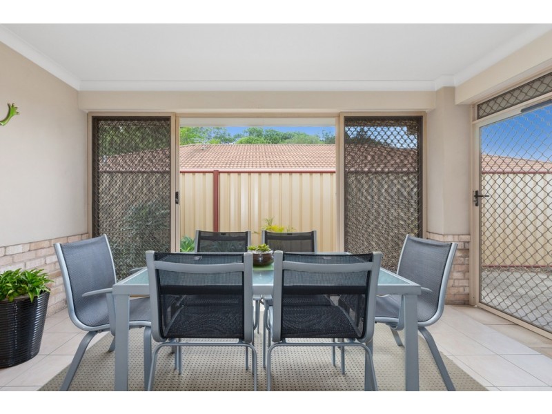 2/155 Botanical Circuit, Banora Point NSW 2486