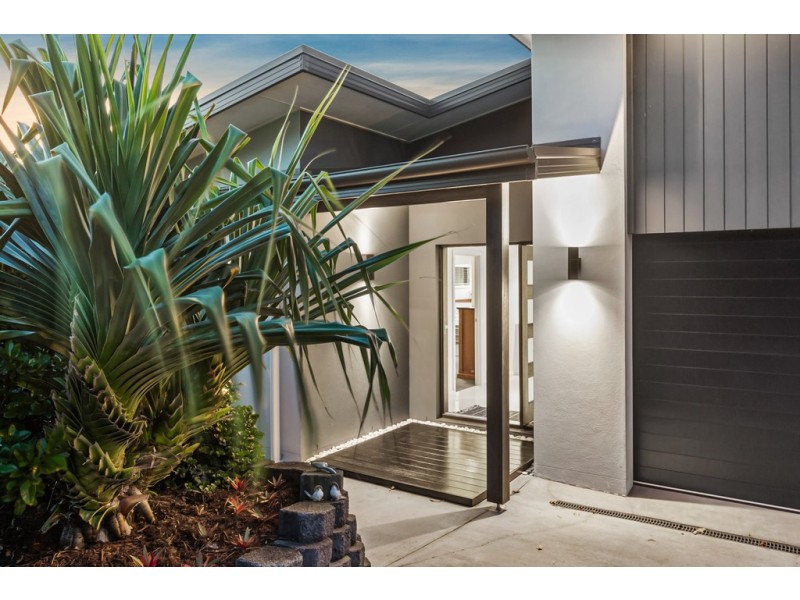 121 Newcastle Drive, Pottsville NSW 2489