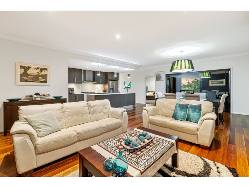 121 Newcastle Drive, Pottsville NSW 2489