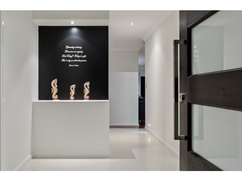 121 Newcastle Drive, Pottsville NSW 2489