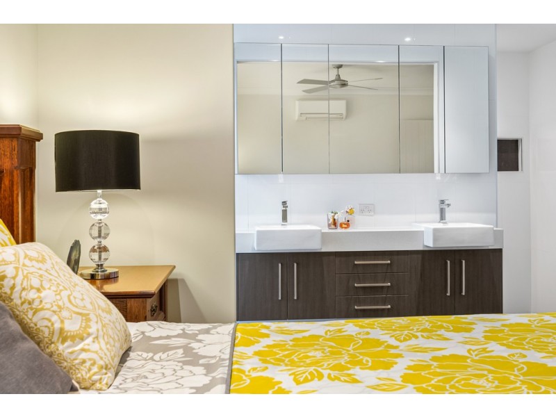 121 Newcastle Drive, Pottsville NSW 2489