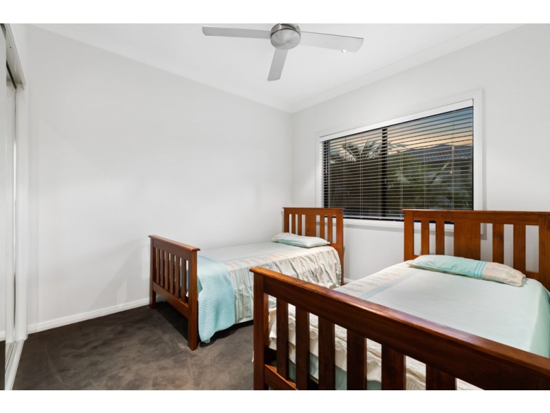 121 Newcastle Drive, Pottsville NSW 2489