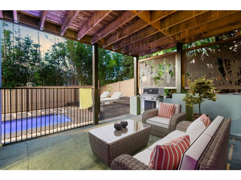 121 Newcastle Drive, Pottsville NSW 2489