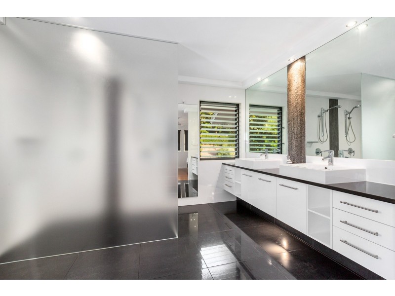 22 Parkes Lane, Terranora NSW 2486