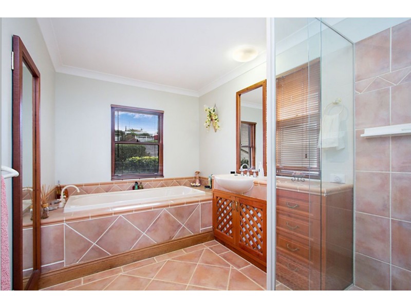 2D Peter Street, Banora Point NSW 2486