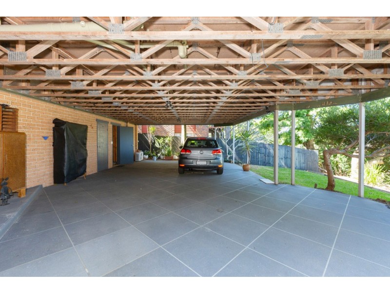 32 Broadwater Esplanade, Bilambil Heights NSW 2486