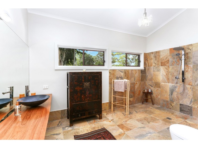 129 Peninsula Drive, Bilambil Heights NSW 2486