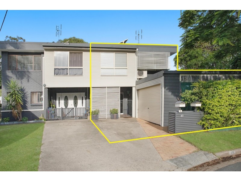 2/43 Blue Waters Crescent, Tweed Heads West NSW 2485