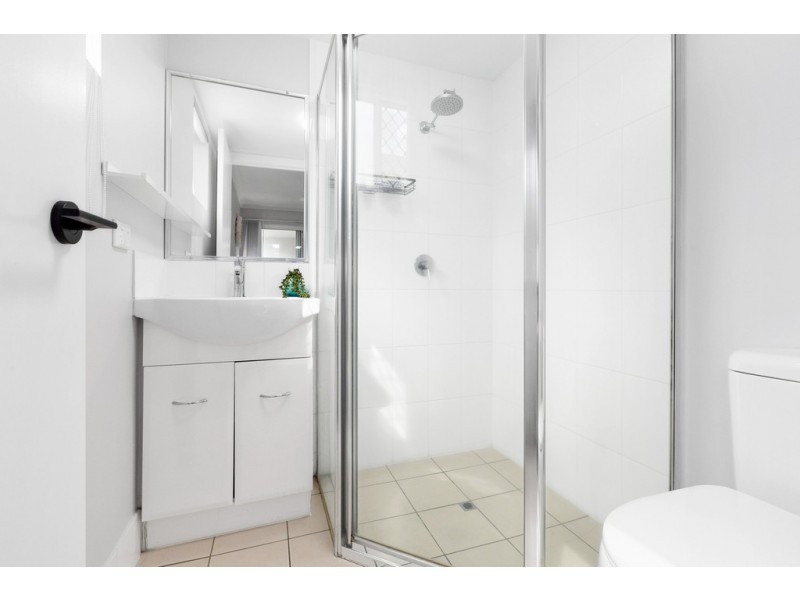 2/48A Dry Dock Road, Tweed Heads South NSW 2486