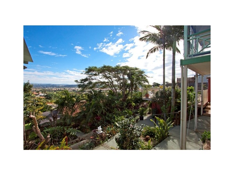 63 Pioneer Pde, Banora Point NSW 2486