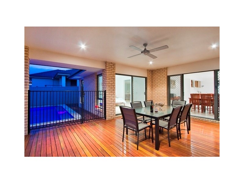 44 Lennox Cct, Pottsville NSW 2489