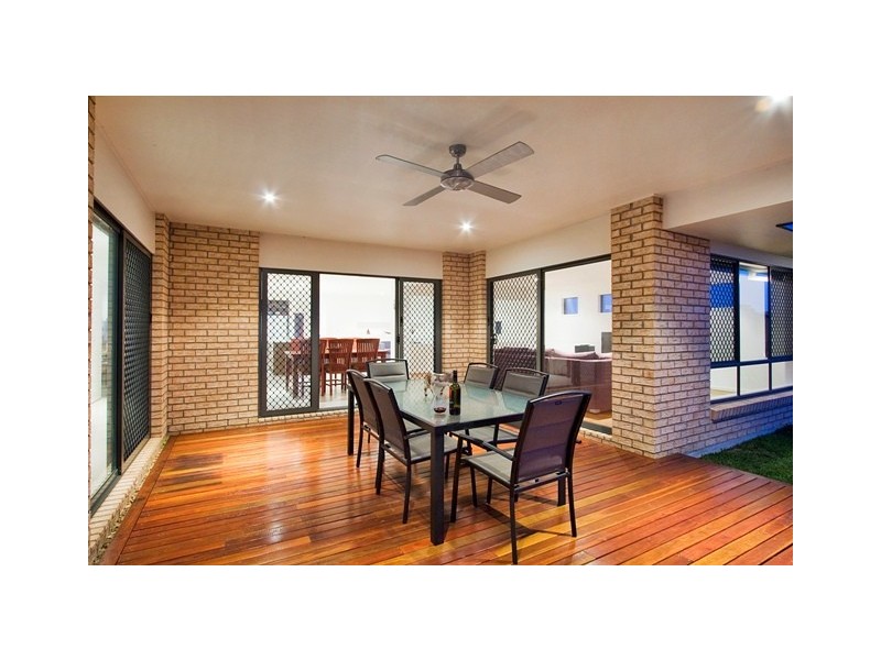44 Lennox Cct, Pottsville NSW 2489