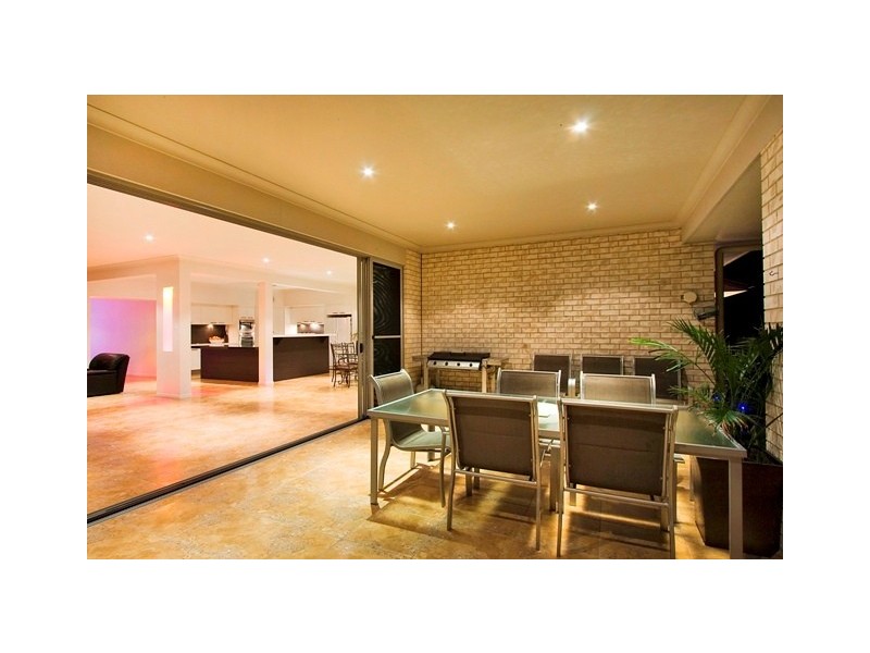 20 Traminer Crt, Tweed Heads South NSW 2486