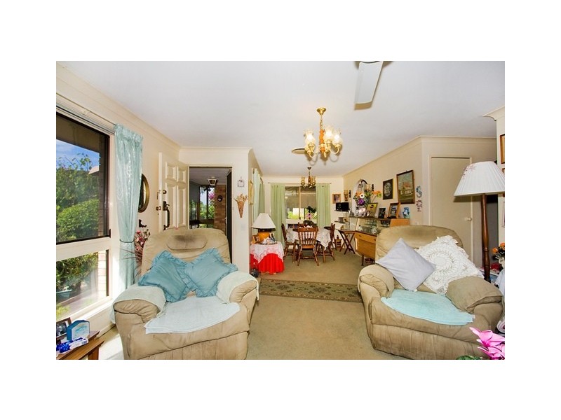 1 / 5 Crystal Waters Dr, Tweed Heads NSW 2485
