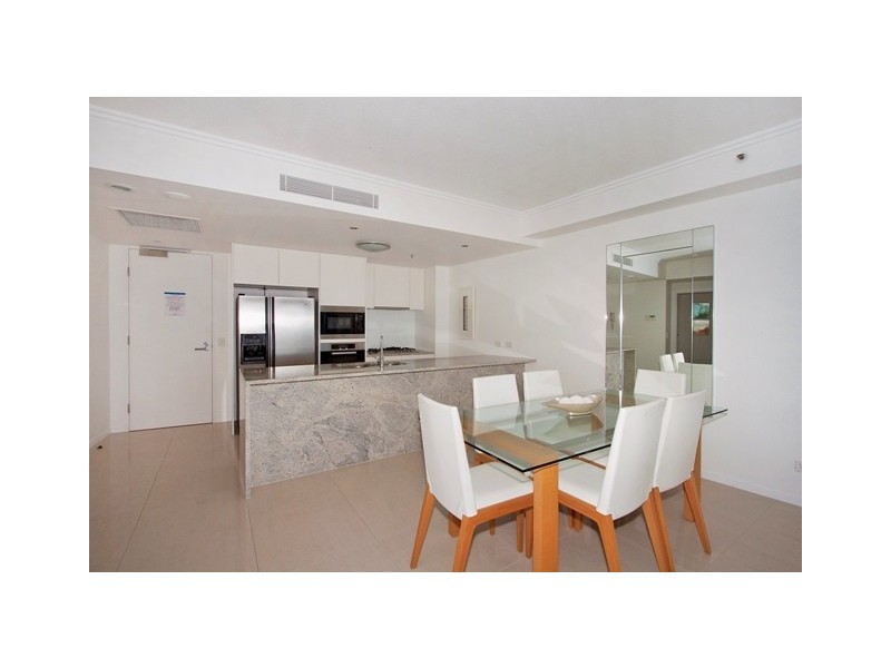 806 / 110 Marine Pde, Coolangatta QLD 4225