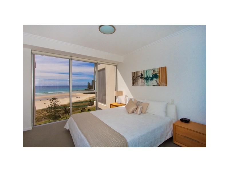 806 / 110 Marine Pde, Coolangatta QLD 4225