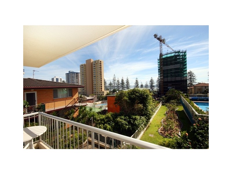 1 / 265 Boundary St, Rainbow Bay QLD 4225