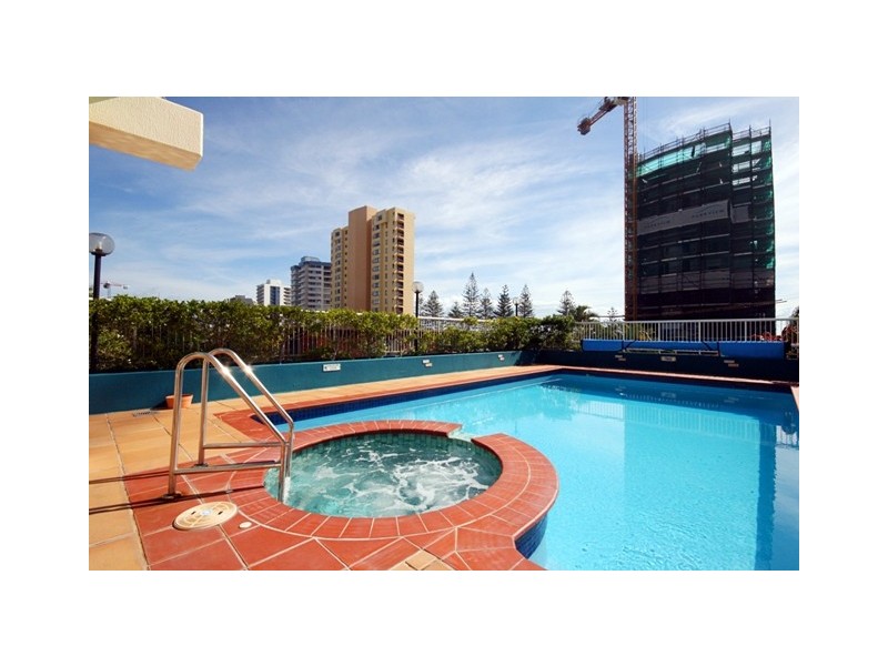 1 / 265 Boundary St, Rainbow Bay QLD 4225