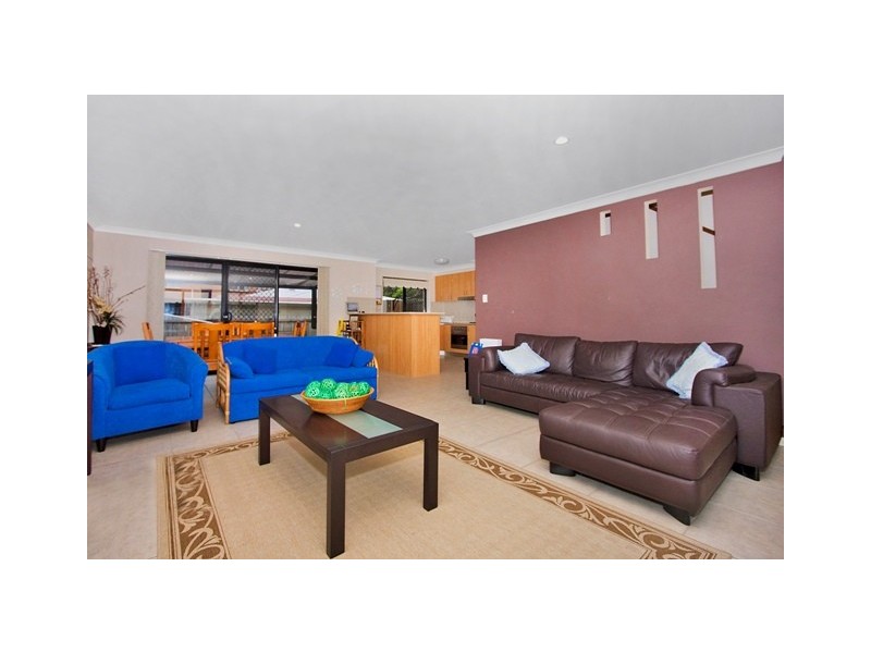 2 / 8-10 Kirkwood Rd, Tweed Heads South NSW 2486