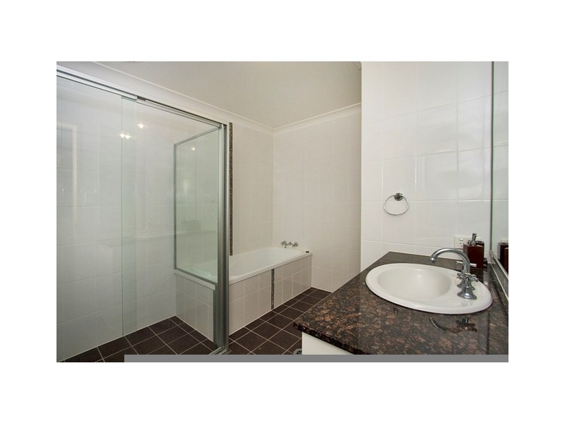 2 / 8-10 Kirkwood Rd, Tweed Heads South NSW 2486