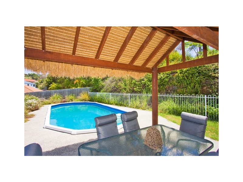 24 Grassmere Ct, Banora Point NSW 2486