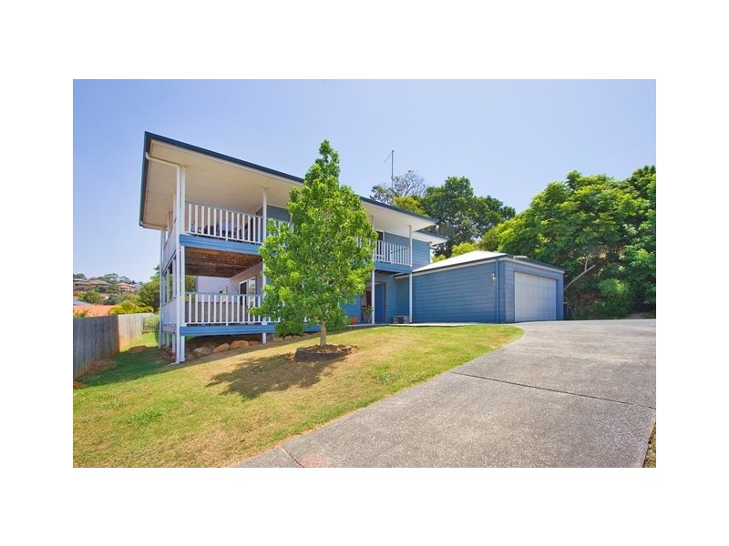 24 Grassmere Ct, Banora Point NSW 2486