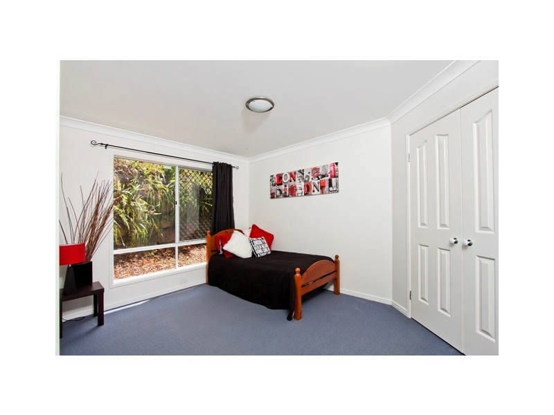 24 Grassmere Ct, Banora Point NSW 2486